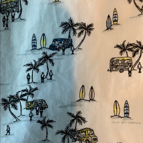 Short sleeve button down - Picture 2 of 6